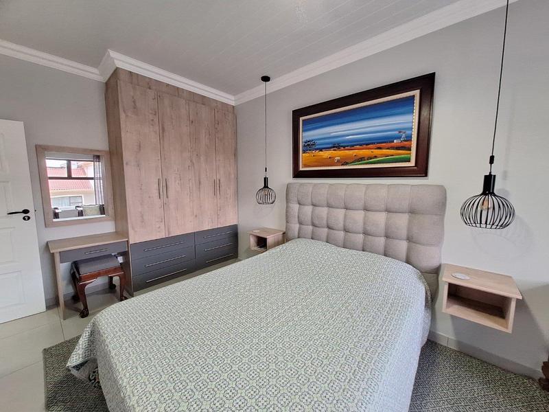3 Bedroom Property for Sale in Avonddans Western Cape
